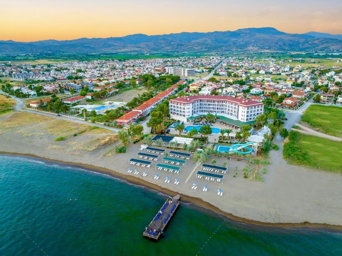 Le Monde Beach Resort & Spa Dikili Exterior foto