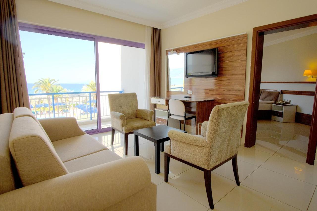 Le Monde Beach Resort & Spa Dikili Exterior foto