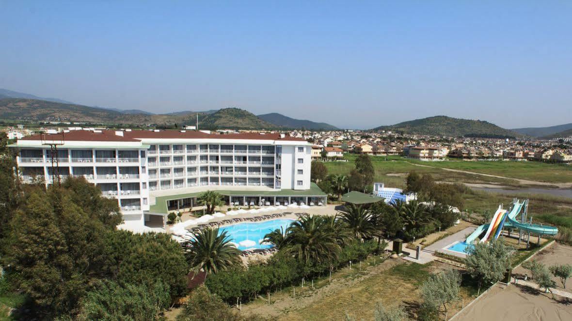 Le Monde Beach Resort & Spa Dikili Exterior foto